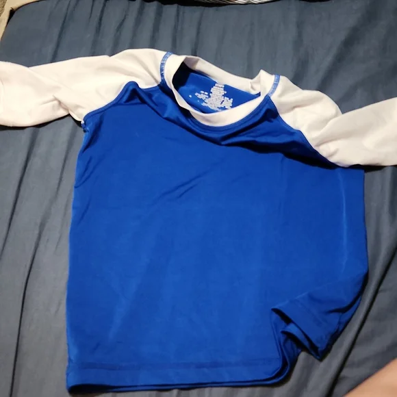 Tiddler Rash Guard - Picture 3 of 3